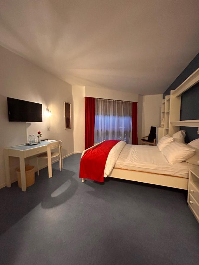 Hotel Edirol Vouvry Exteriör bild